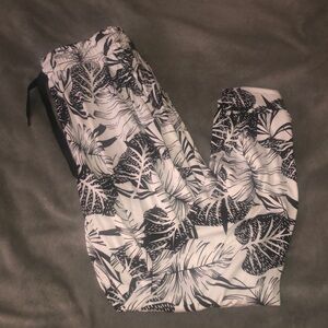 Spark Black and White Leaf Print Joggers